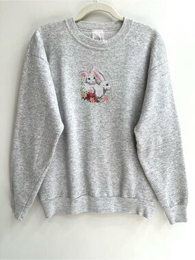 Vintage 90’s Heathered gray sweatshirt embroidered cross stitch bunnies flowers